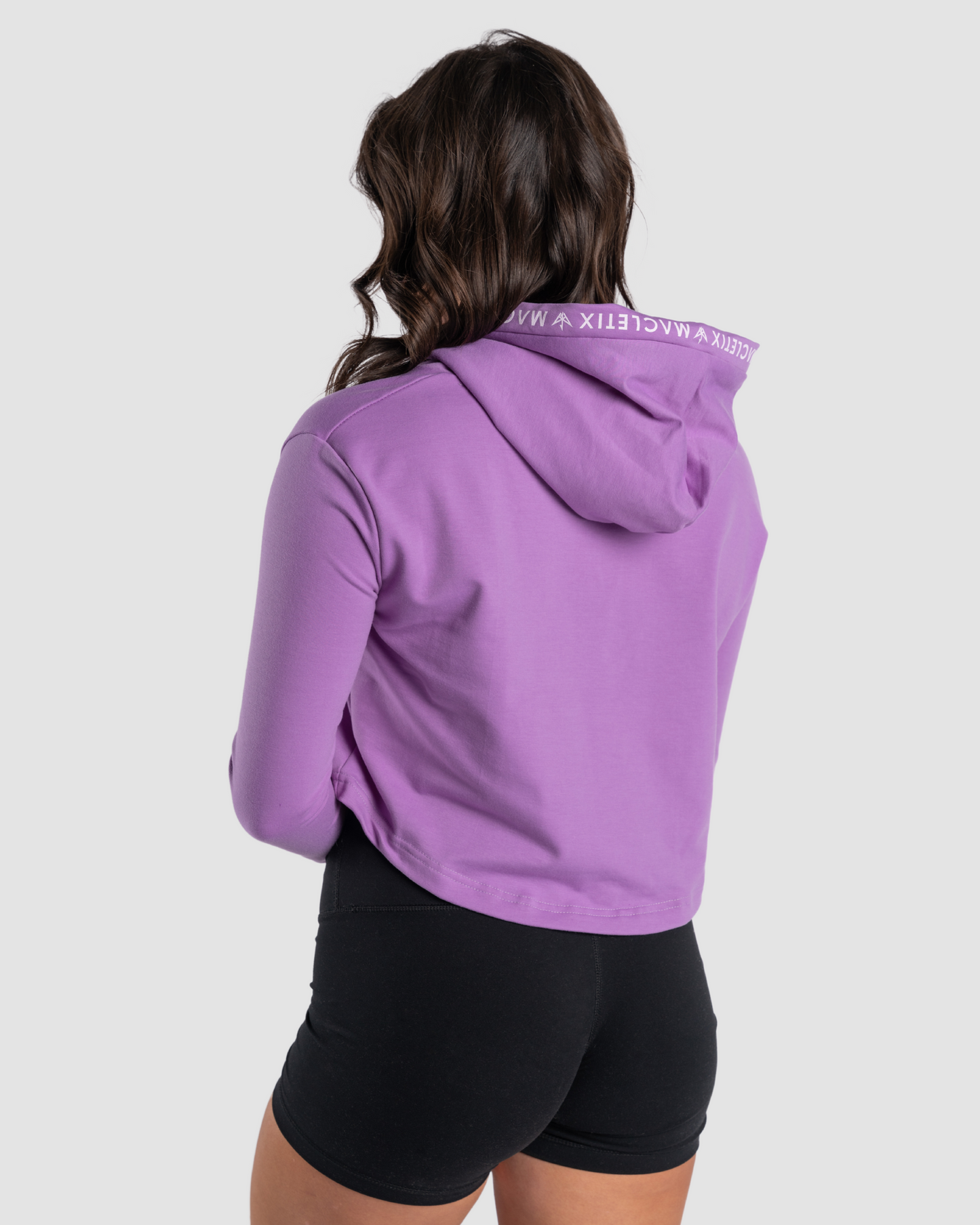 ESSENTIAL CROP HOODIE